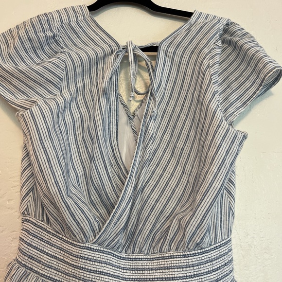 Blue and white striped dress - Picture 3 of 3